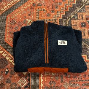 North Face Campshire Hooded Pull Over Fleece
